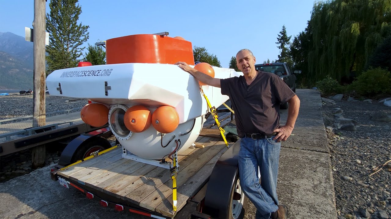 Submarine 1000 Ft Depth Test At Slocan Lake