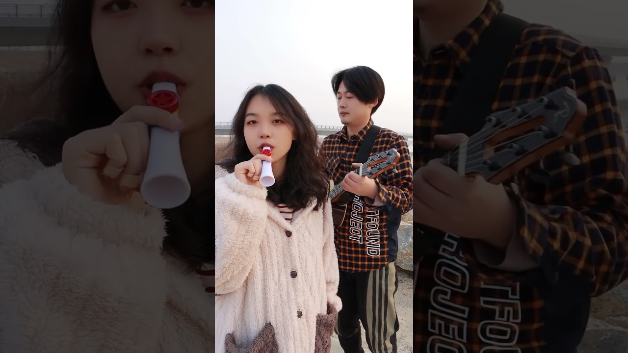 Gosizos kazoo can be carried with you, and it is very convenient to perform outdoors.#kazoo #guitar