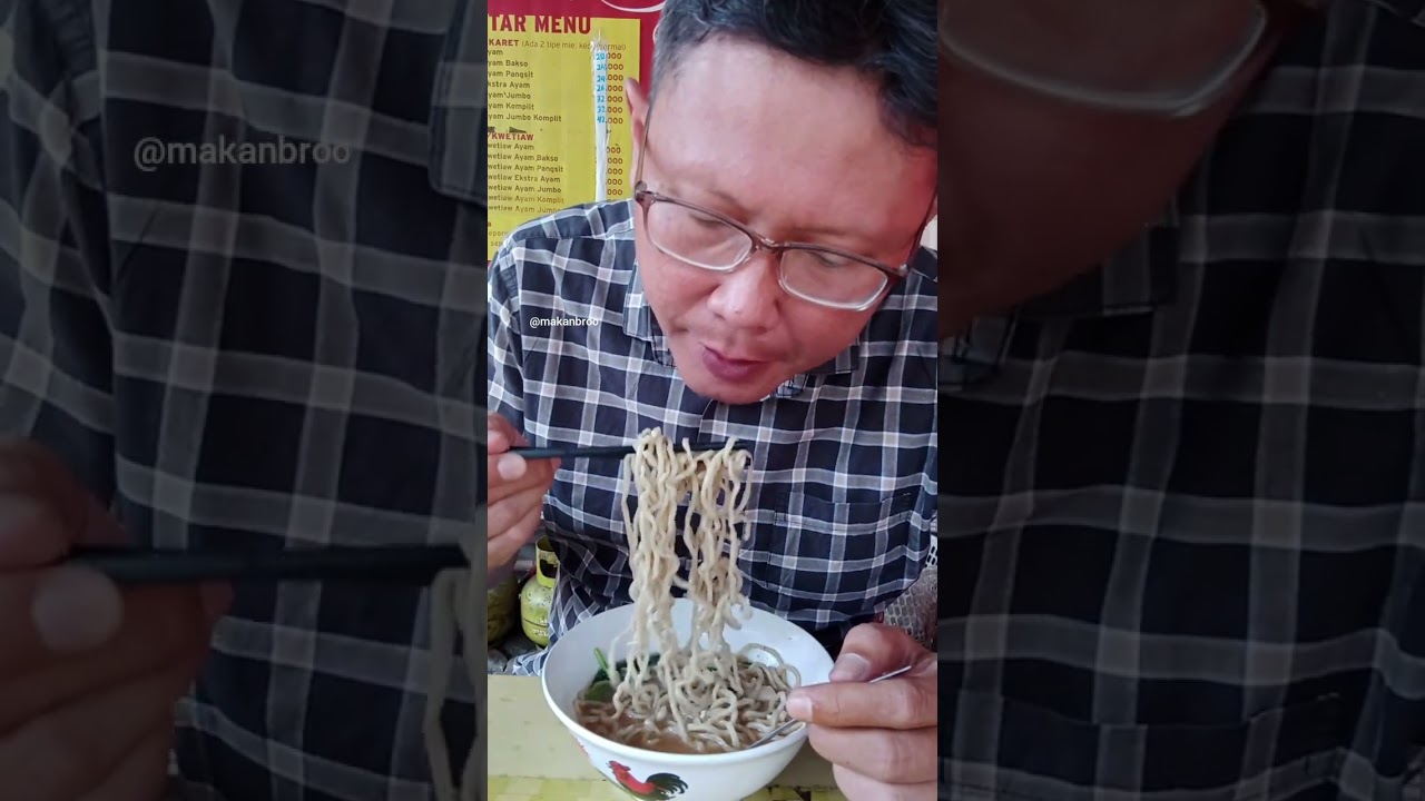 Bakmi Halal sepi padahal enak, kokinya mantan Bakmi Alok dan Bakmi Asui.