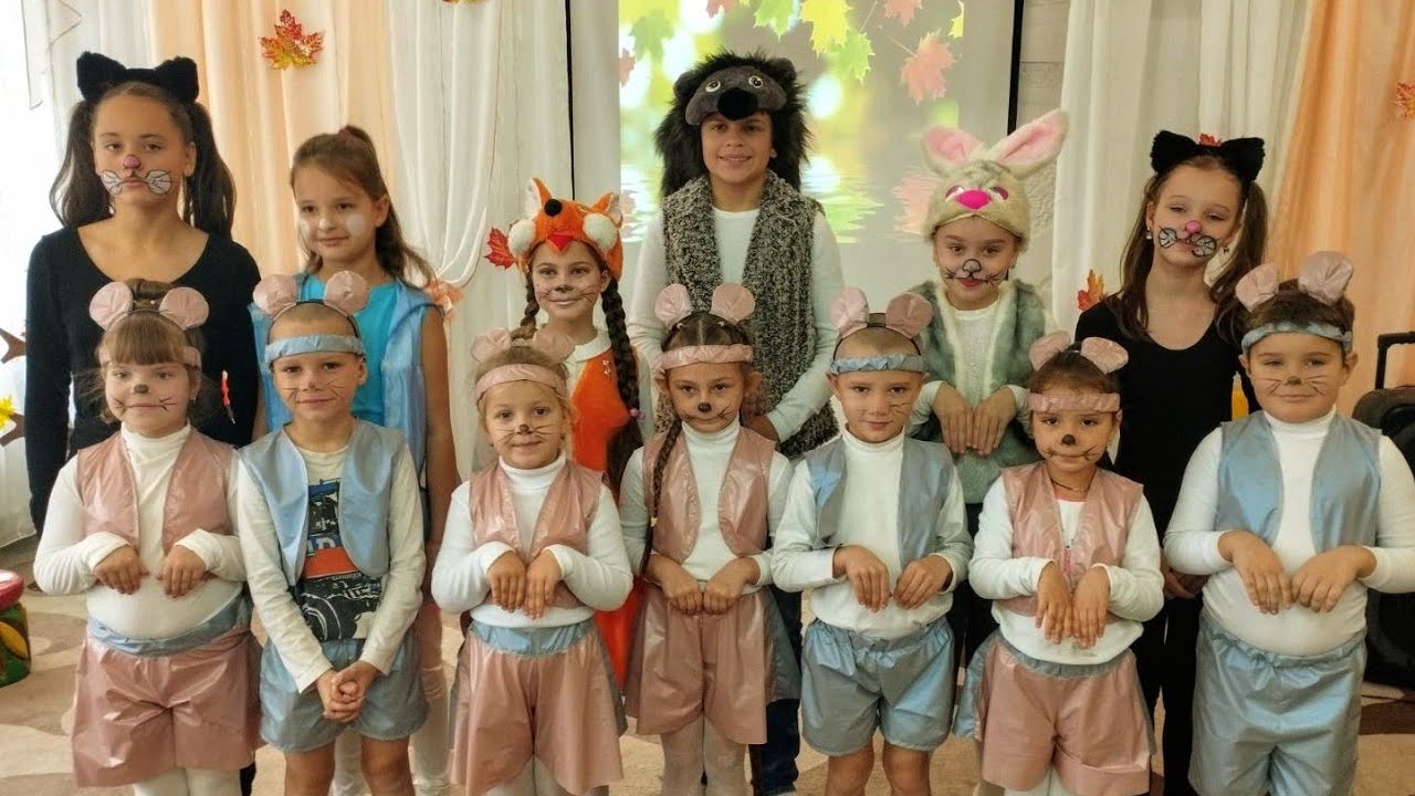 Свято осені у дитячому садочку.