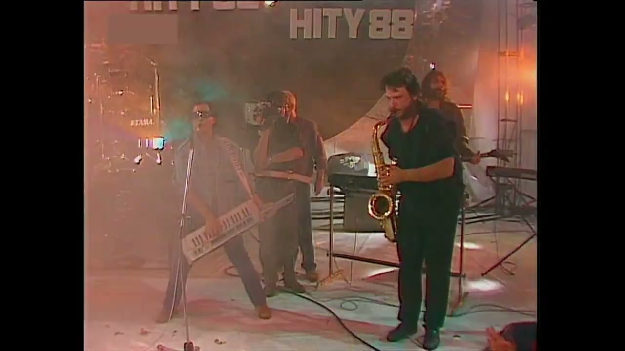 Michal David - Bl&aacute;zniv&aacute; Noc