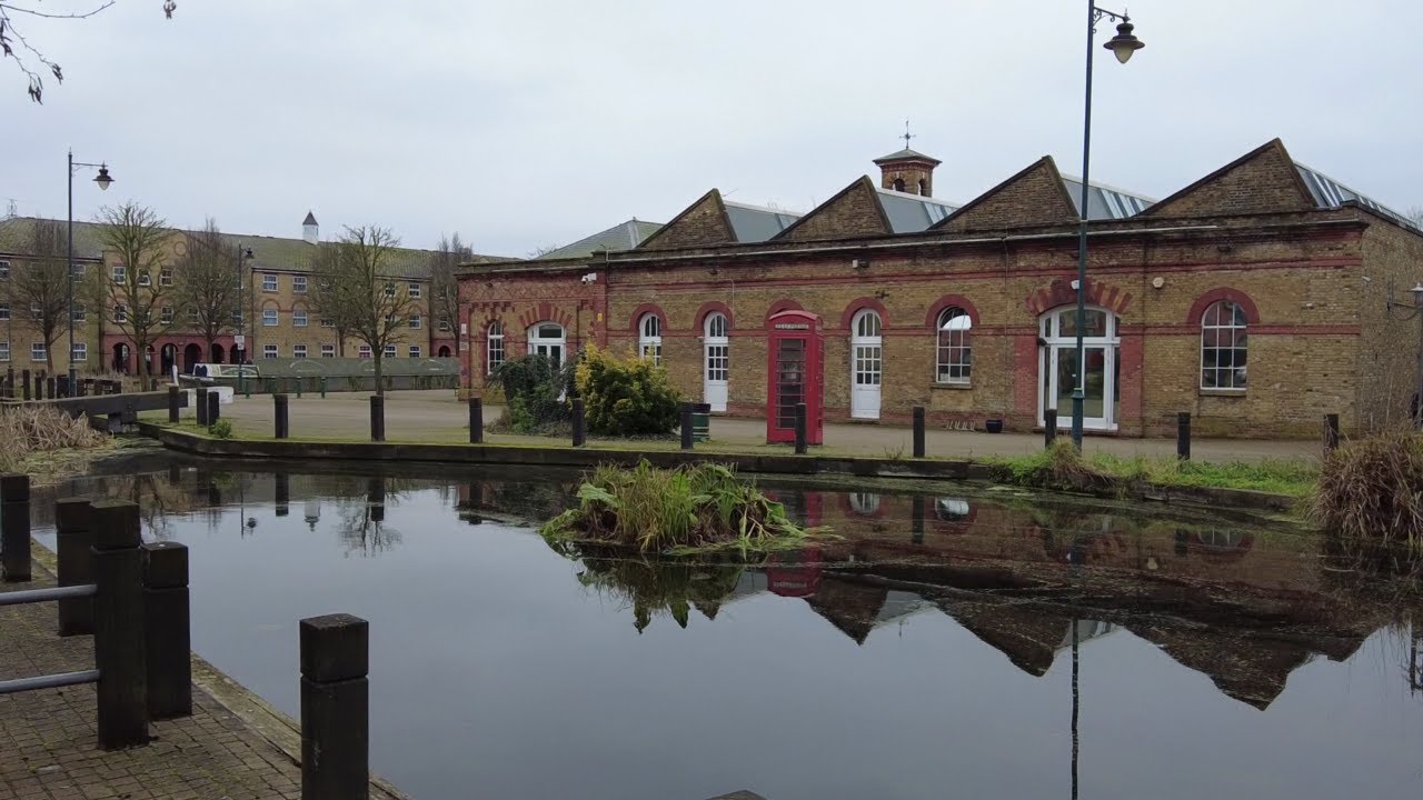 Waltham Abbey to Enfield Lock -Walk and Talk