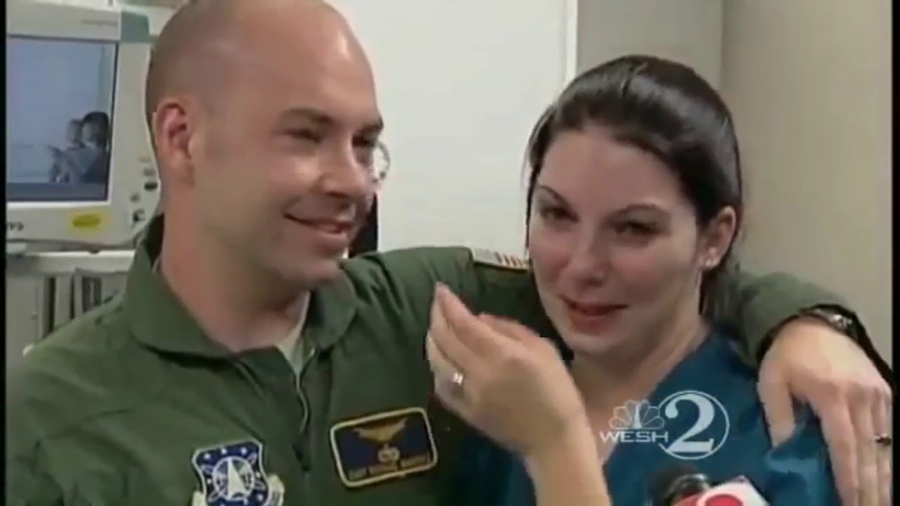 *EMOTIONAL*  Best Army Major Surprises His Two Children 💓
