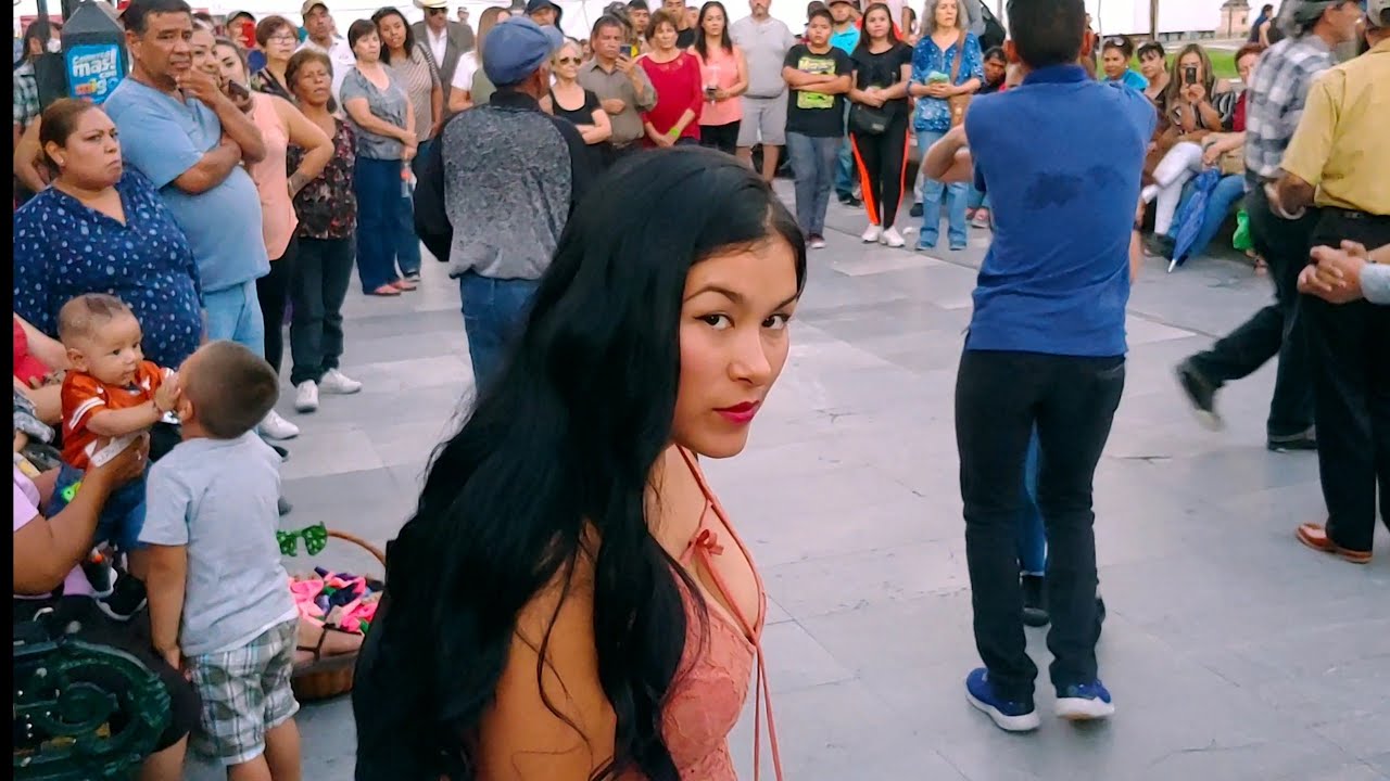 Y seguimos con la baila en tarde de jueves