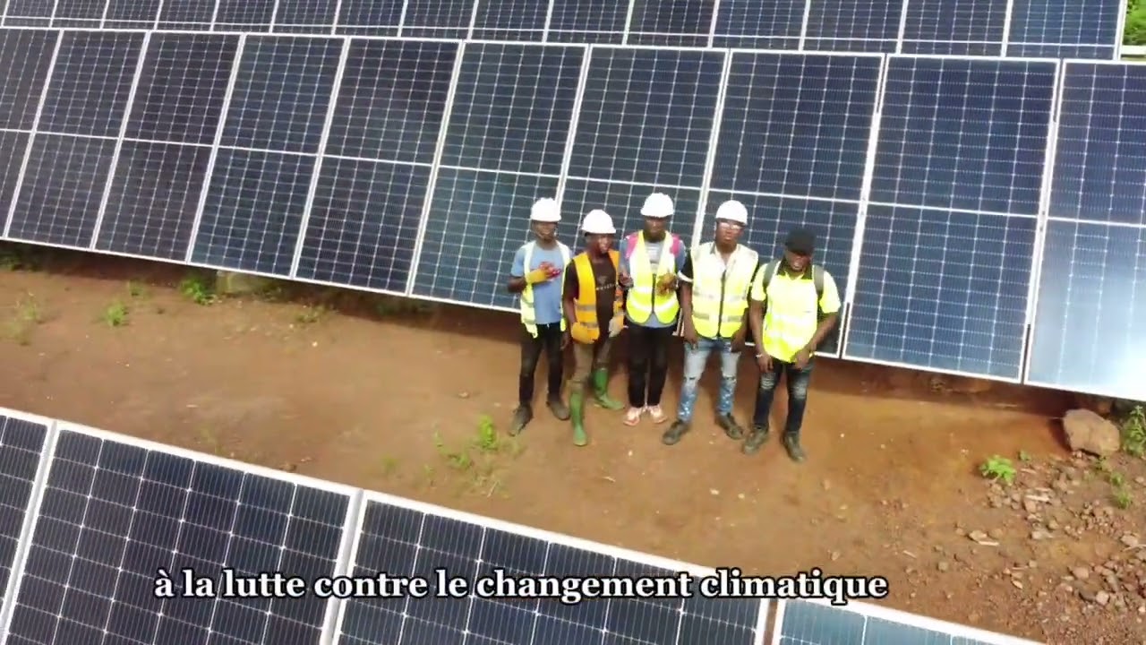 Vu aérienne de la centrale solaire Blitta réaliser par AMEA POWER