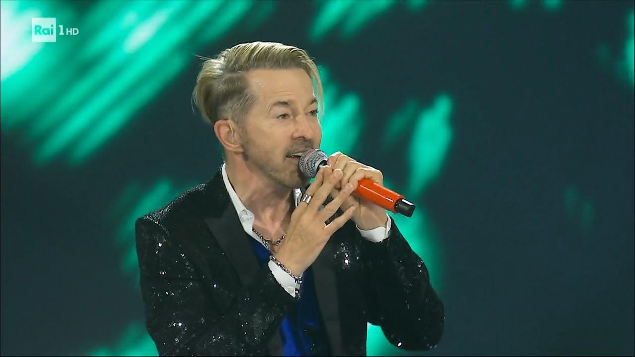 Limahl canta 