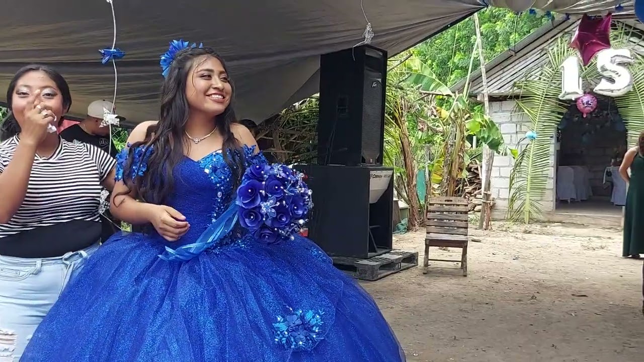 FIESTA DE 15 AÑOS EN ACHICHIPIC
