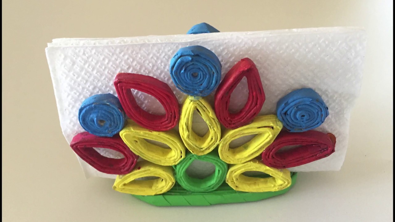 How to make `Newspaper Napkin Holder`-  DIY - Cómo hacer un servilletero de papel.