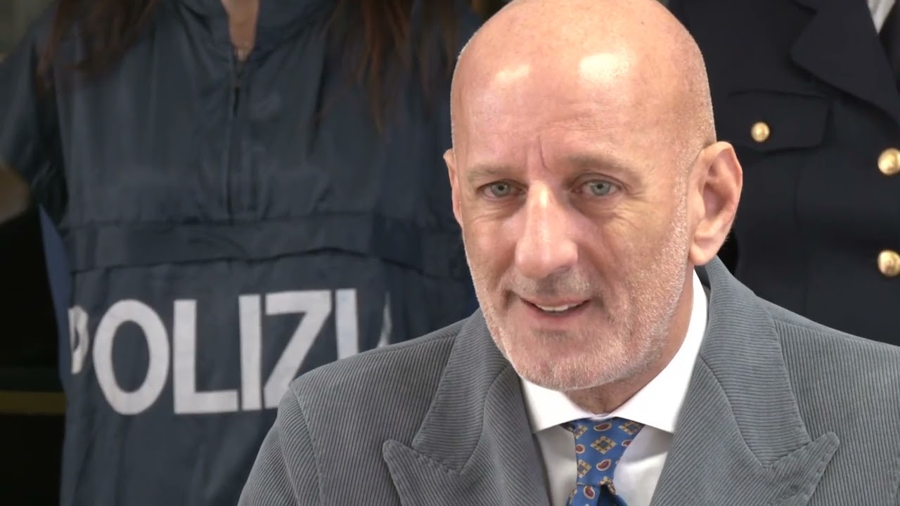 Giulianova | Market della droga in una villa: 27enne arrestato dalla Squadra mobile