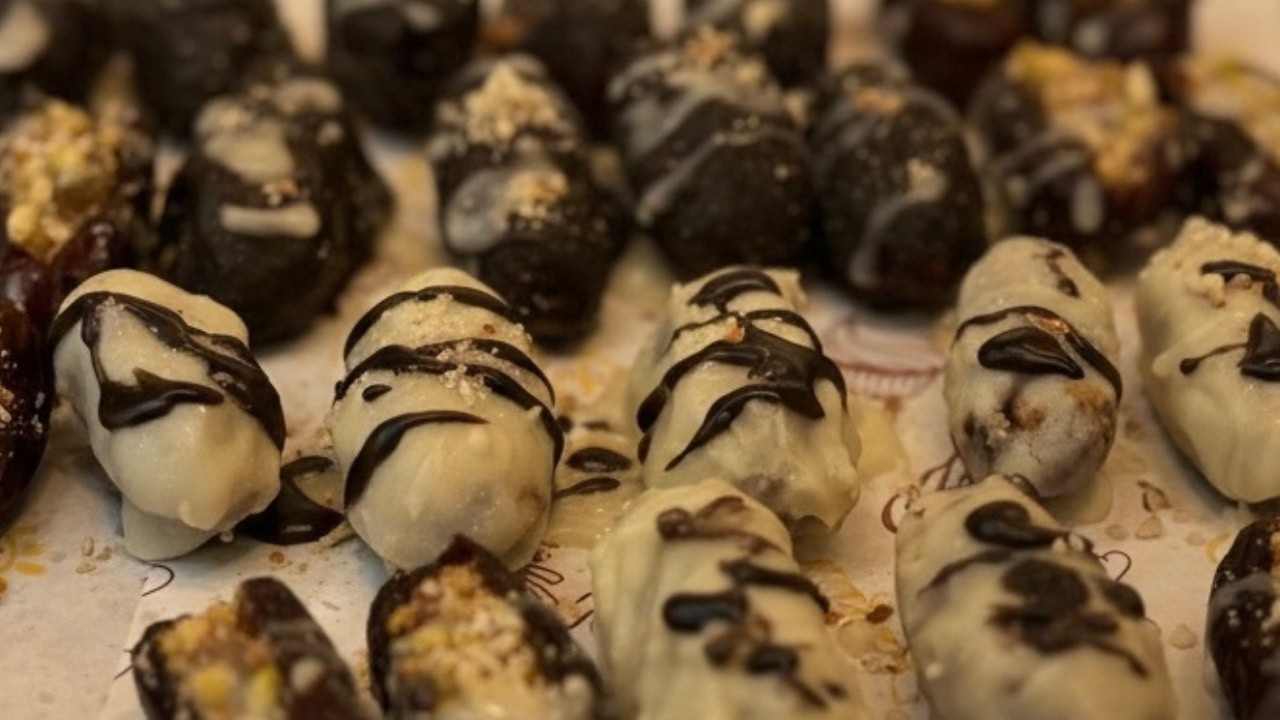Stuffed Khajoor Recipe| Ramadan Special Stuffed Dates Recipe 