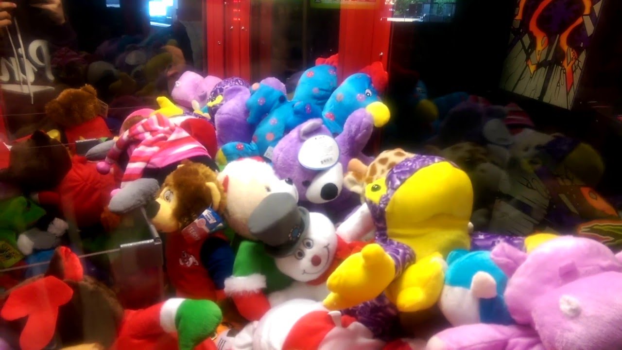 AMAZING Plush Rescue Claw Machine WIN!! {Claw Machine Madness}