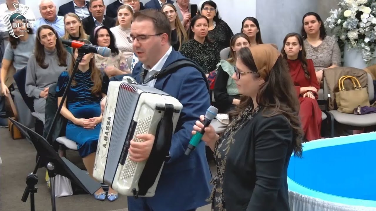 Fr. Andrei Bălulescu cu soția ~ Prin mâna Ta sfântă... Biserica 