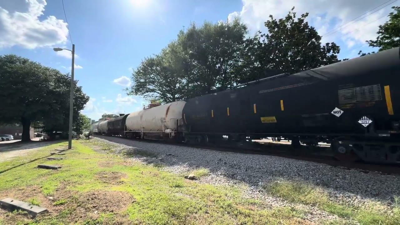 CSX M606-14 through Auburn, Al