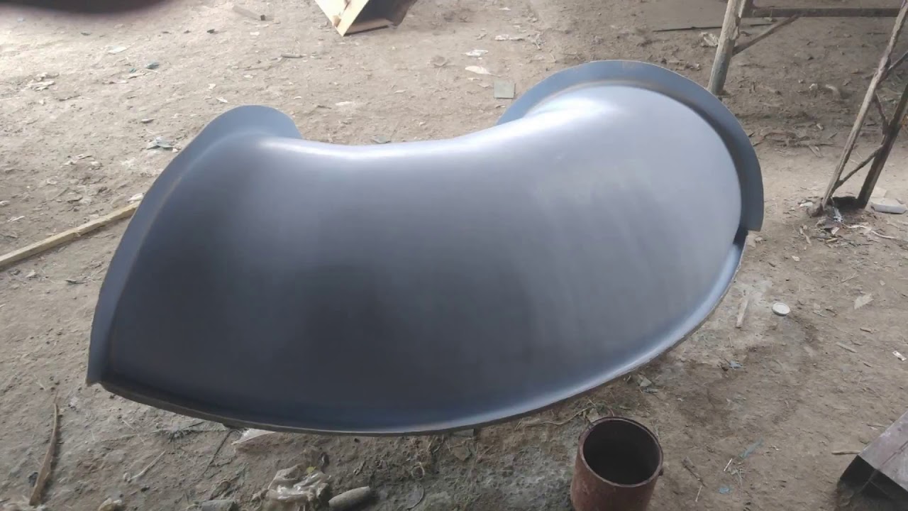 Fabrication of fiberglass circular spiral slide