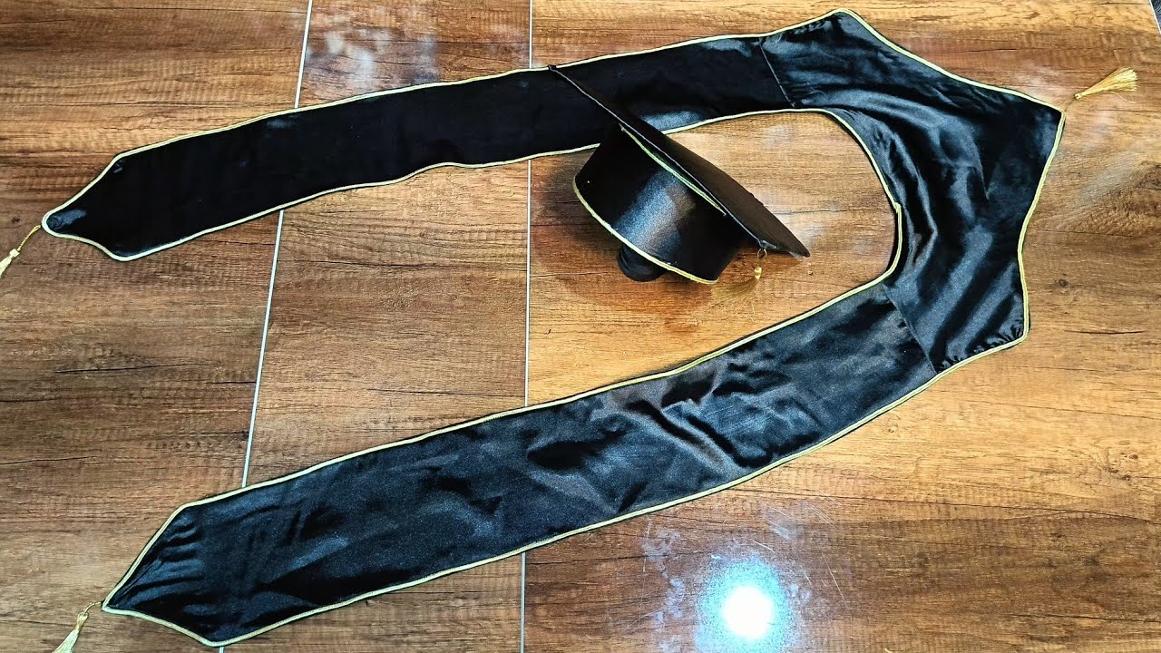 قبعة ووشاح التخرج لطلبة الثانوية والجامعة تفصيل وخياطة