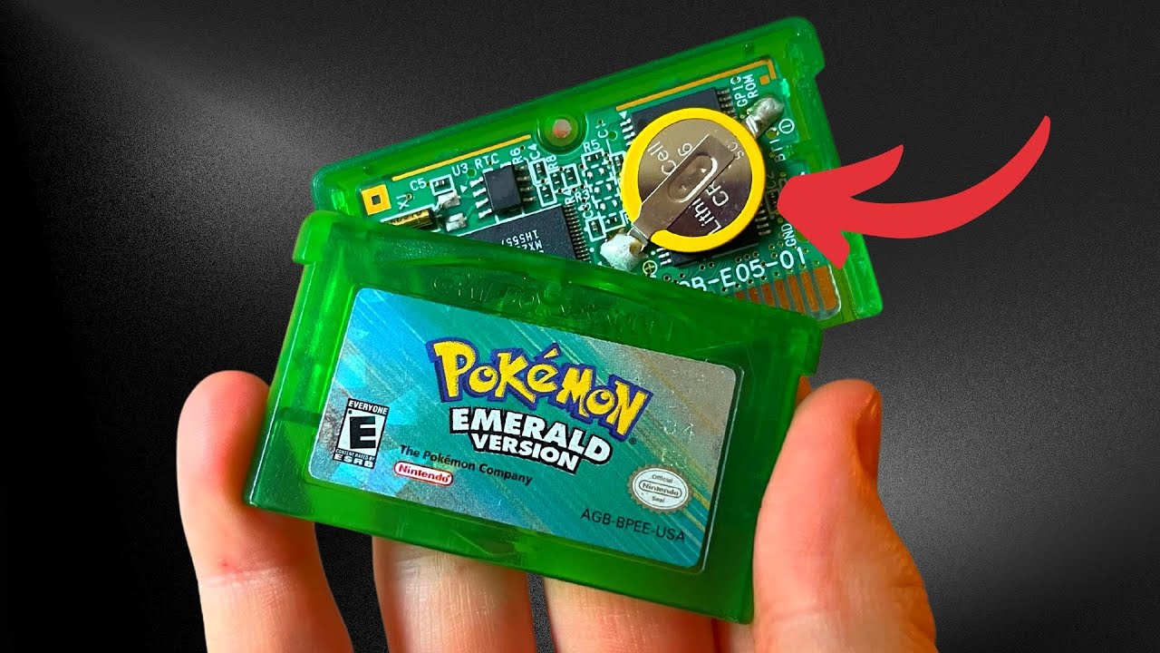 Замена сухой внутренней батареи Pokemon Emerald для Game Boy Advance