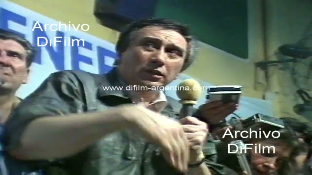 Saul Ubaldini lanzo su candidatura para la reeleccion como titular de la CGT 1989