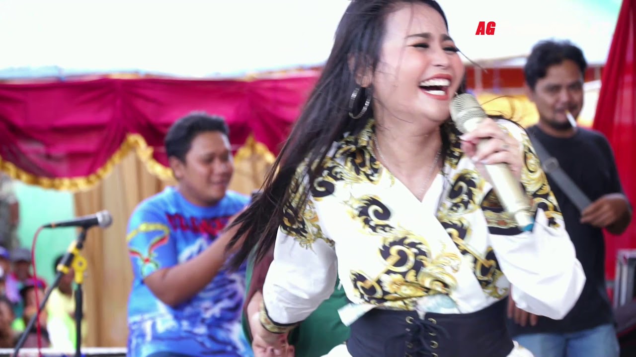 Dian anic latah Bikin Semua Penonton Tertawa
