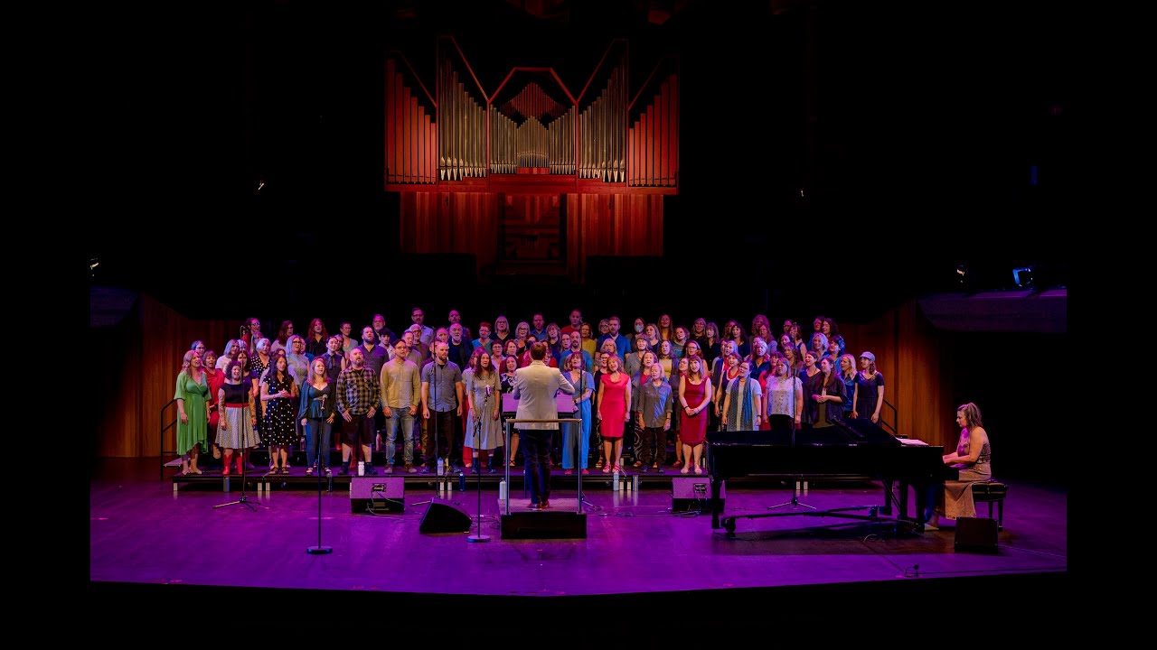 The Chorus: Gimme Gimme Gimme (A Man After Midnight) (ABBA cover)