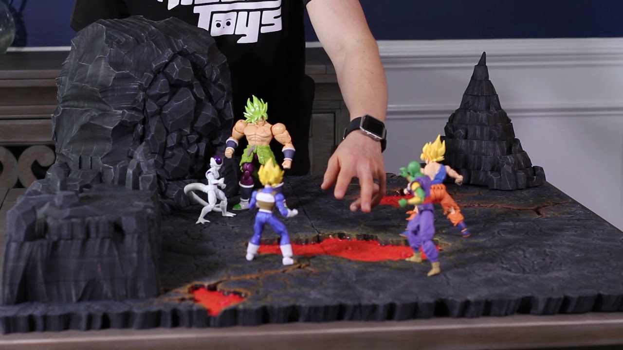 BIGGEST Dragon Ball Diorama I've ever made