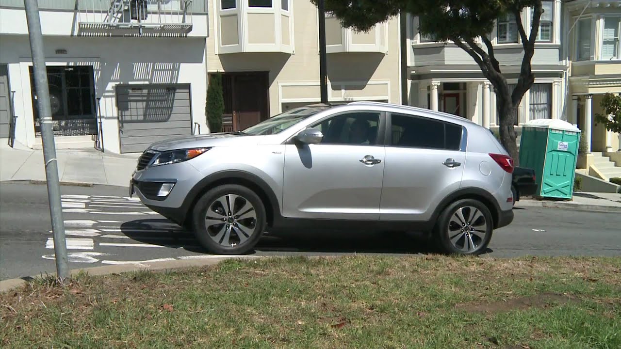 2011 Kia Sportage test drive and review