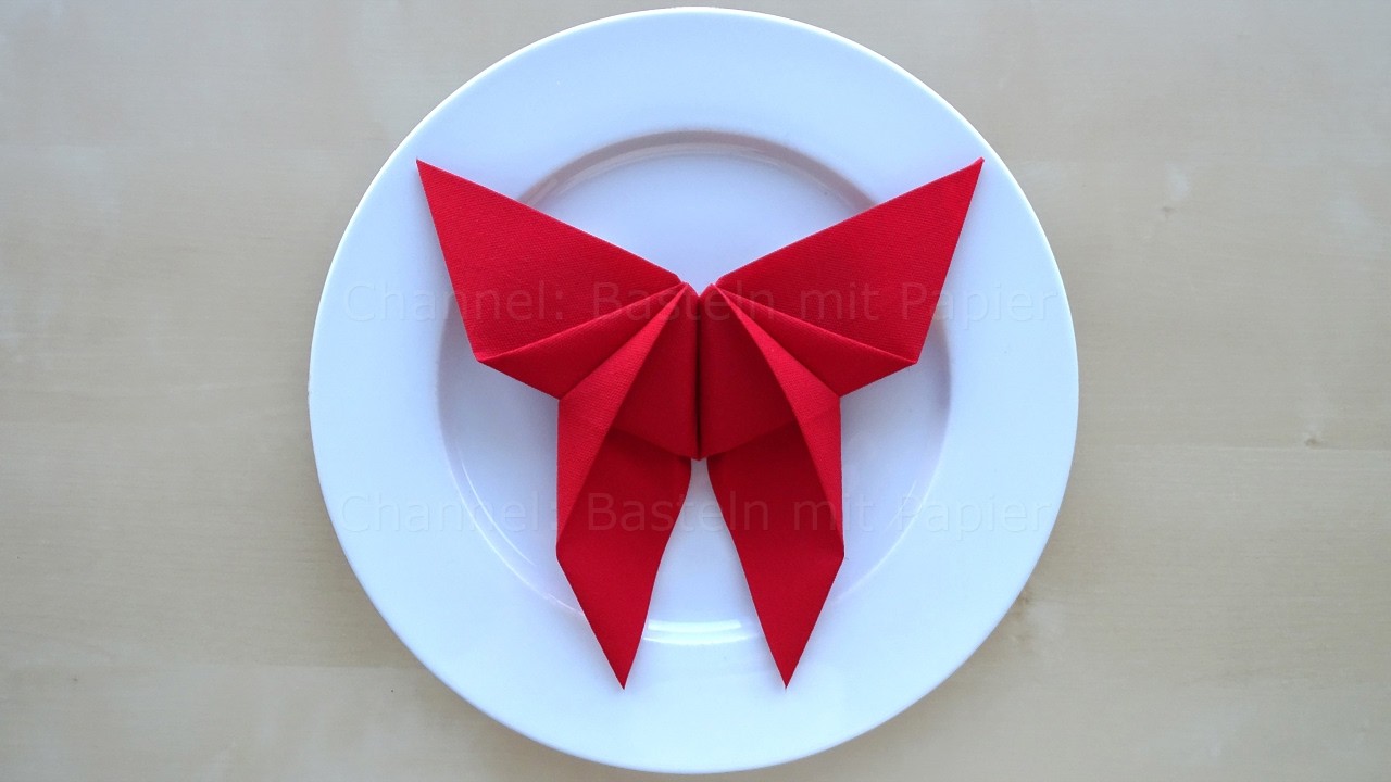 Servietten falten: Schmetterling. Einfache Deko für Hochzeit, Geburtstag, Ostern