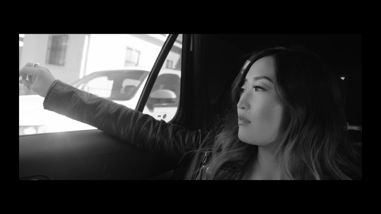 Annalé - Roses (Official Music Video)