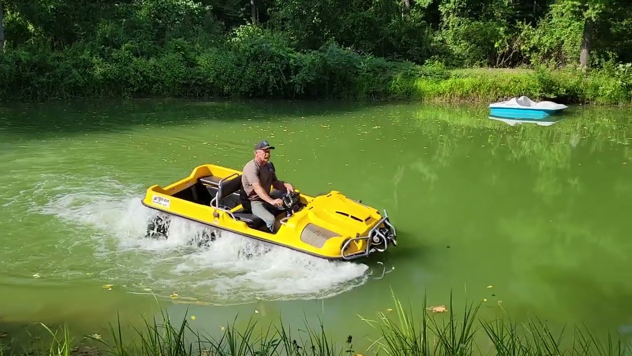Argo 8x8 Frontier 650: 8 Wheeler ATV, drives on land and floats like a boat on water. All Terrain!
