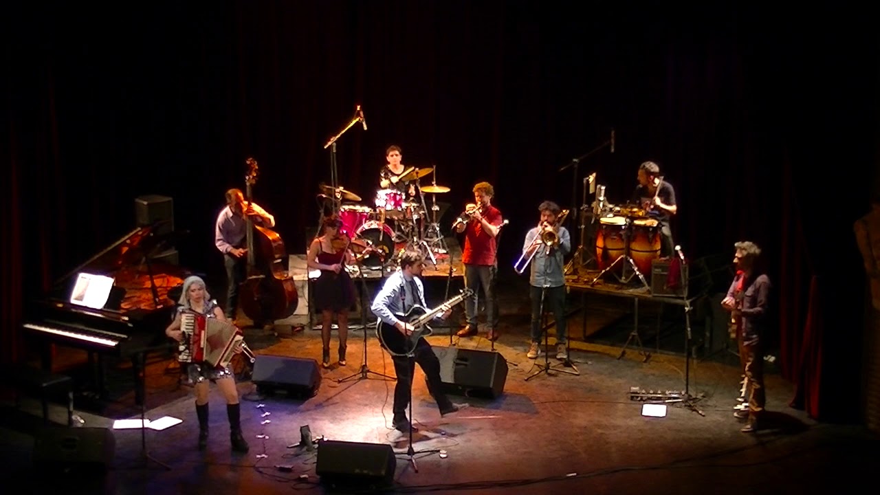 Escarabajo - Me darás mil hijos - Teatro Roma - 2018