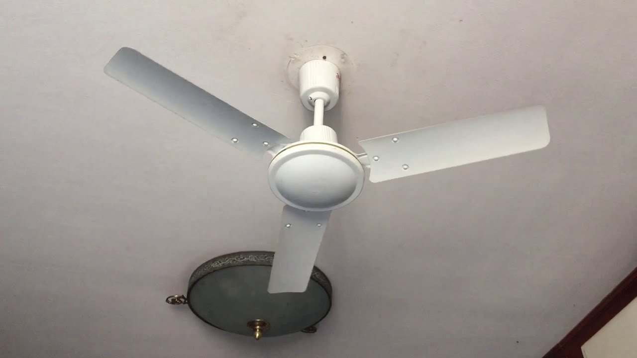 3D brand industrial/commercial duty ceiling fan in my paternal relatives' house
