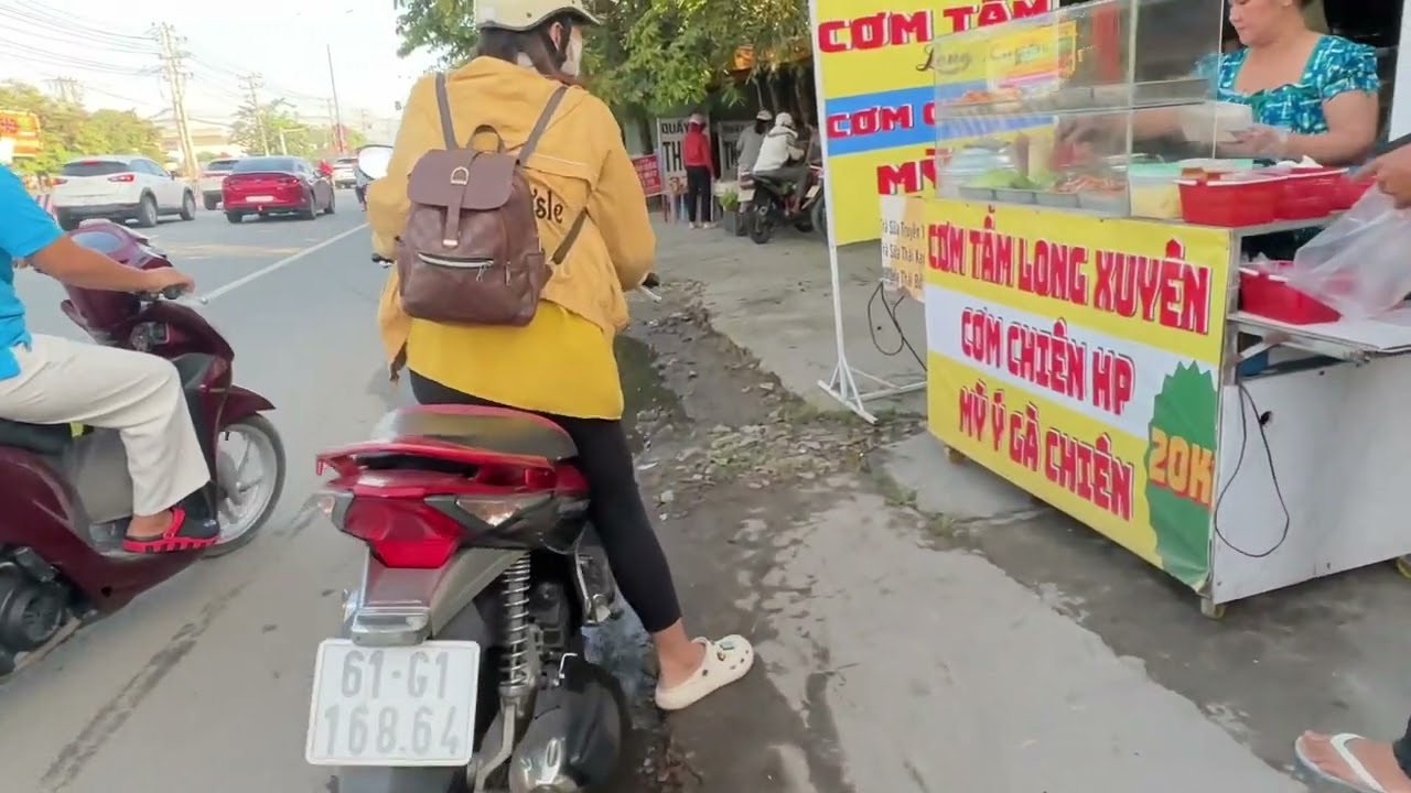 Một ngày mới của hai ba con..