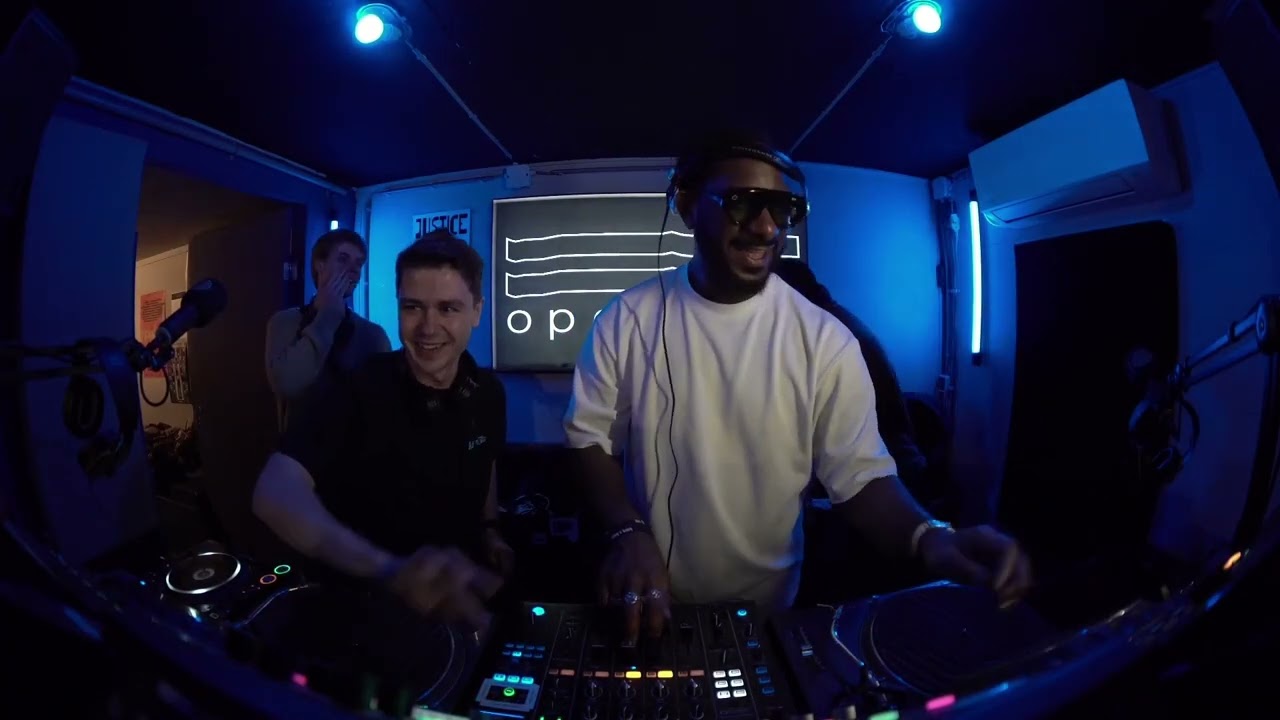 One MC, Two DJs: Eklipse Live on Grimey Hours