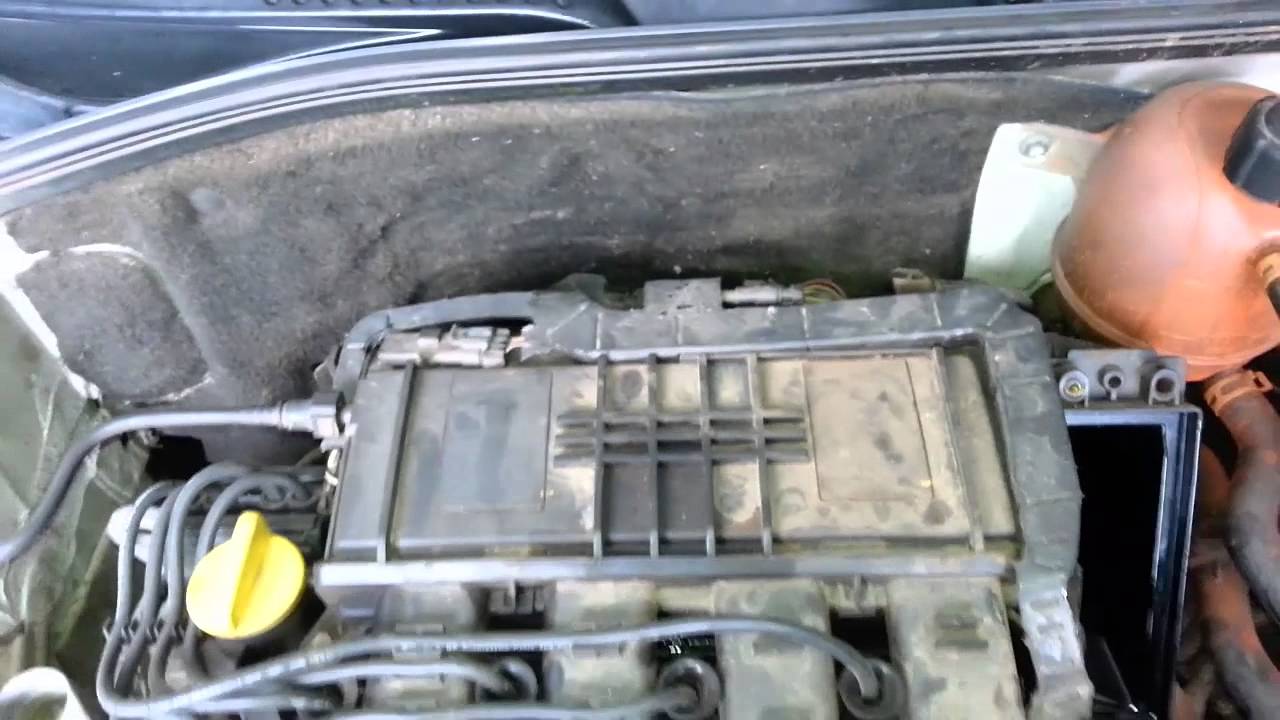 Troca da junta da tampa de válvulas do Clio 1.0 16v motor D4D a gasolina