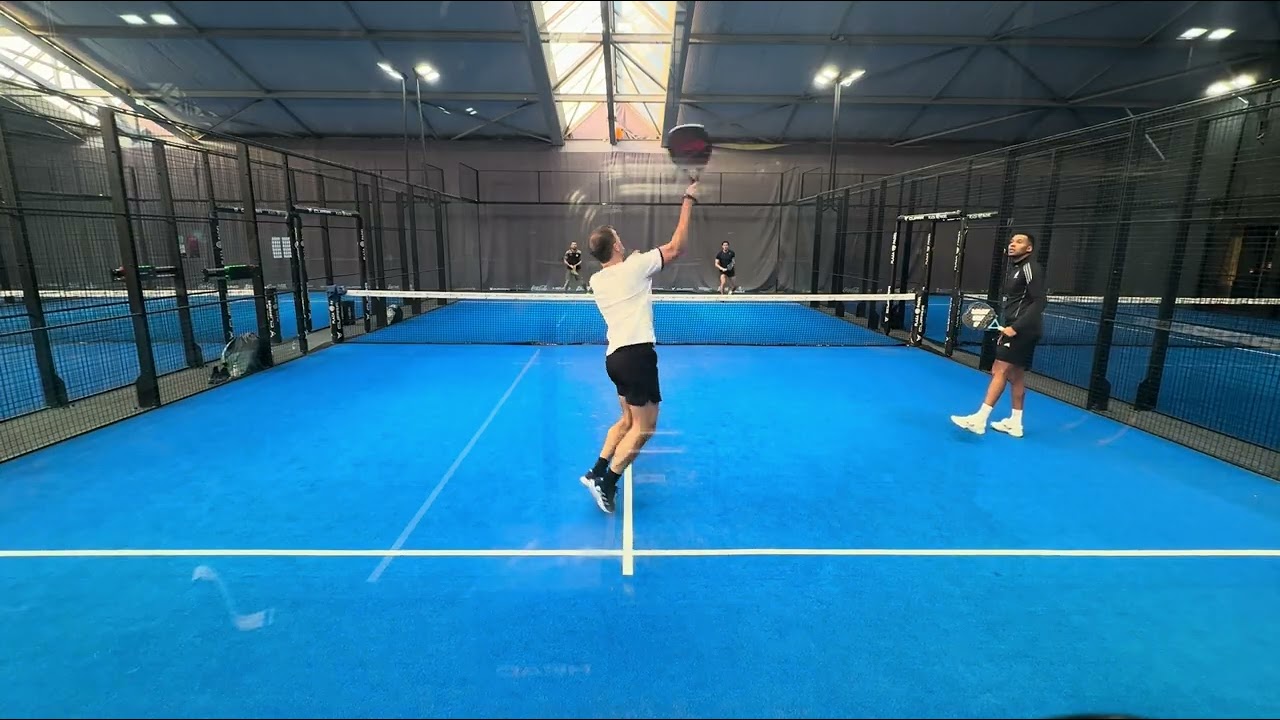 PADEL SET 1 ! Theo/Joey VS Rob/Romano
