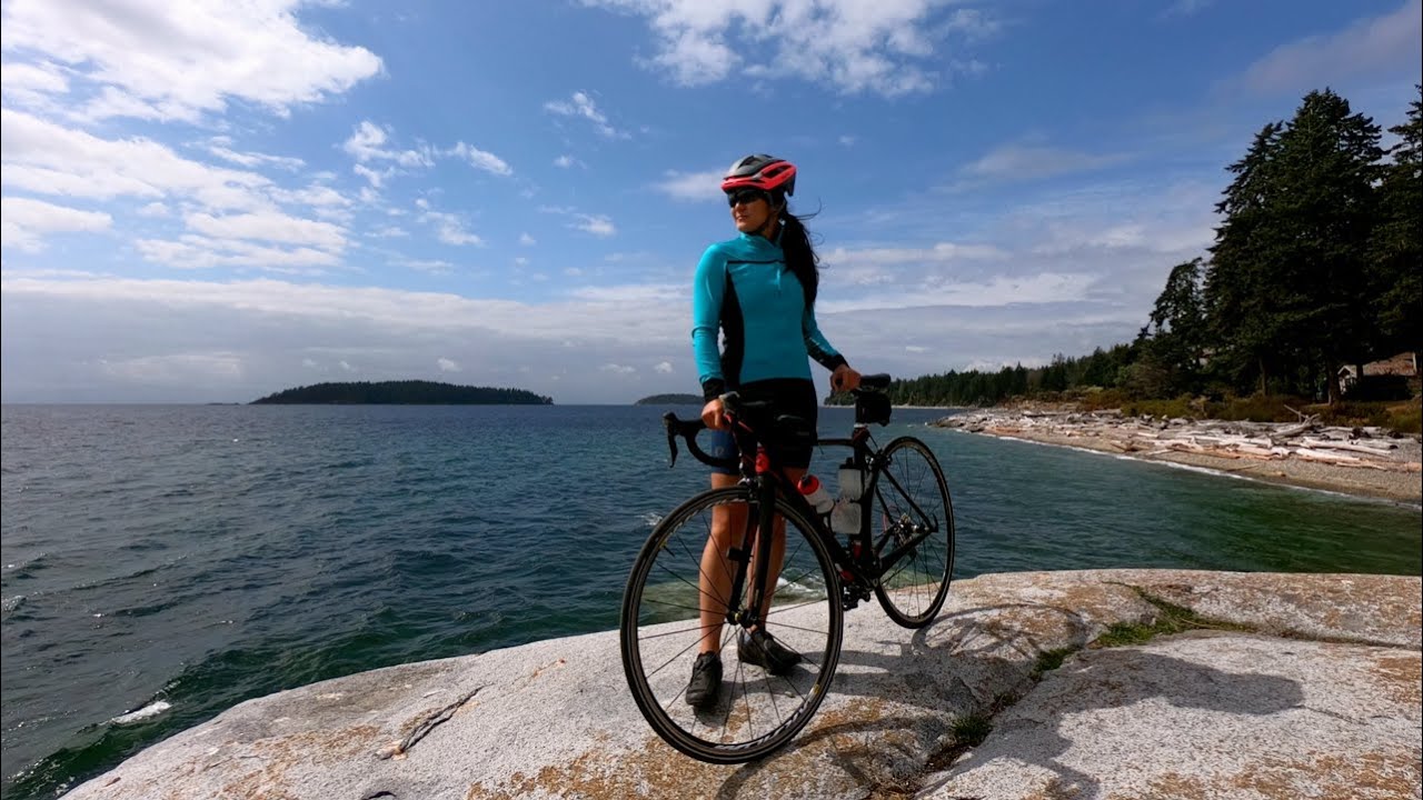 Two-Wheeled Bliss: Cycling Sunshine Coast