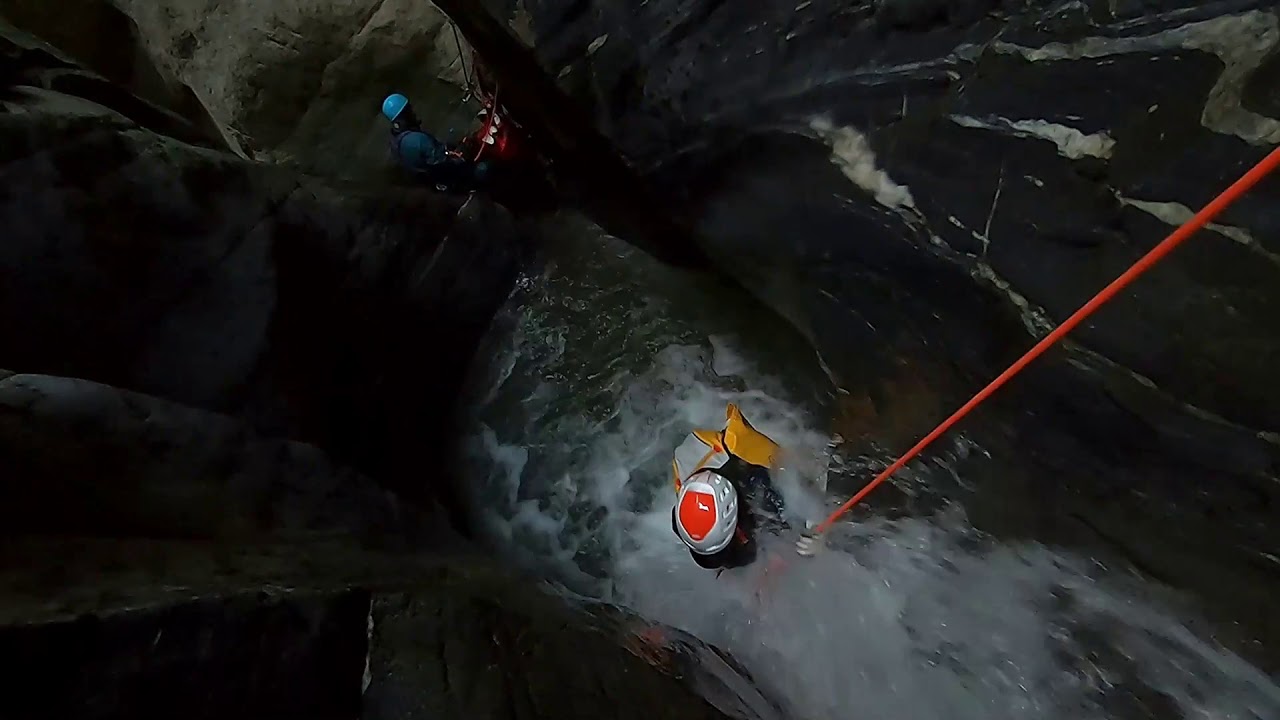 Canyoning - Canyon de feschelbach- Suisse , Valais