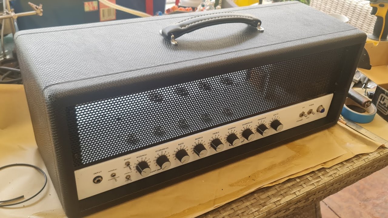 Building a Head Cabinet, Applying Tolex