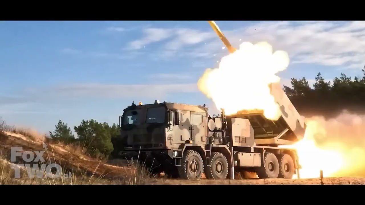 Полша публикува видео на първото успешно изстрелване на ракета CGR-080 от MLRS Homar-K.