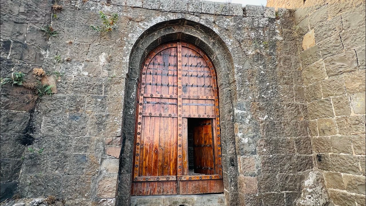 सह्याद्रीतला शेवटचा मराठा किल्ला – मल्हारगड! 🏰🔥 #मल्हारगड#महाराष्ट्रकिल्ले#सह्याद्री#पुणेट्रेक