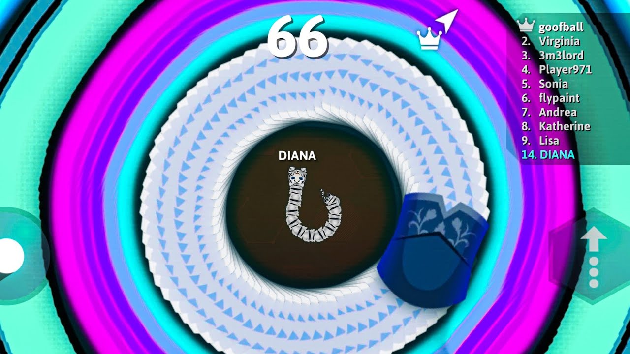 SNAKE IO🐍 MONSTER BIANCA SNAKE STUCKS OUT OF THE MAP 🐍 EPIC SNAKEIO GAMEPLAY #snakegame #games 