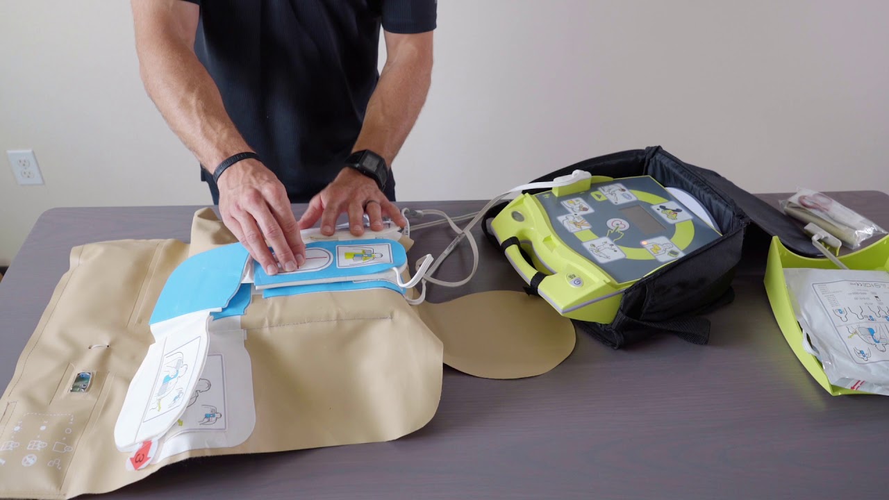 ZOLL AED Plus Training Video - How to use the ZOLL AED Plus automatic external defibrillator device.
