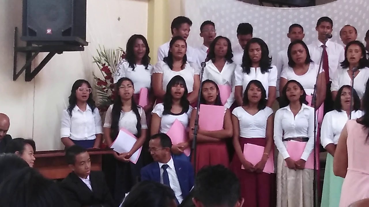 Medley-Chorale Adventiste Mandrosoa (CAM)
