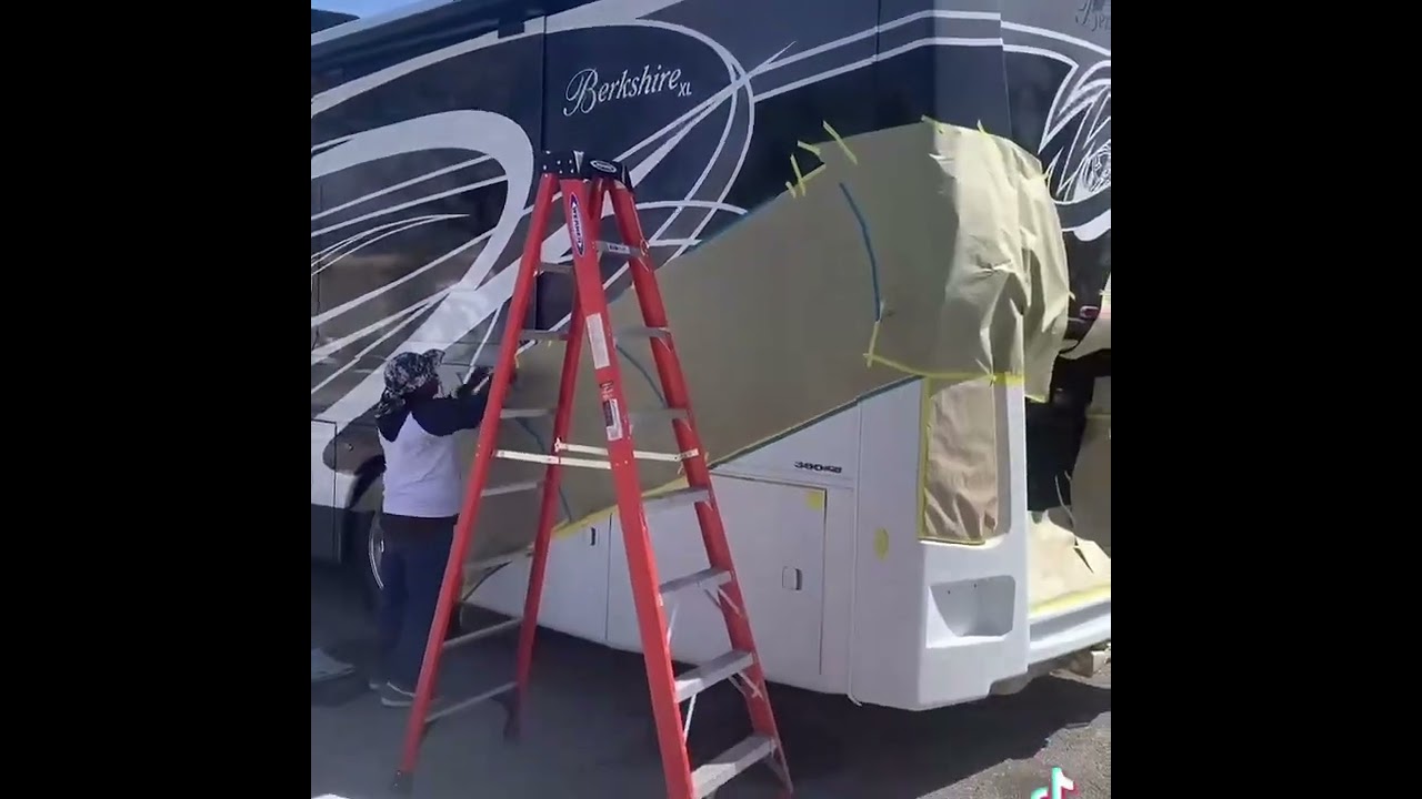 RV paint department Redlands,Rialto,San Bernardino,rv repair near me rv collision repair near me