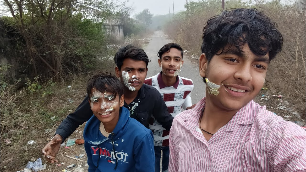 ♥️Gulshan ke 20 k hogaye😱 celebrate Kar liya // friends vlogs001 // 
