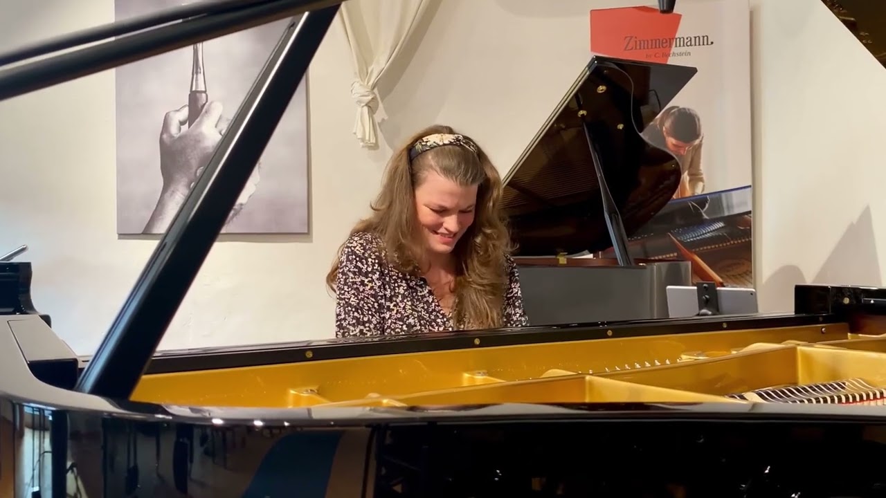 Inna Firsova plays 