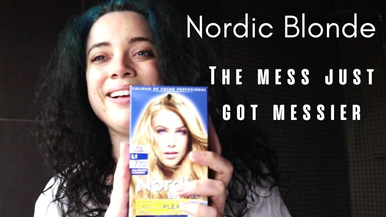 Bleaching black and blue  hair with Nordic Blonde