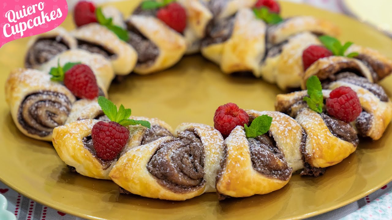 CORONA DE NAVIDAD DE HOJALDRE Y CHOCOLATE | RECETA ESPECIAL NAVIDAD 🎄| QUIERO CUPCAKES
