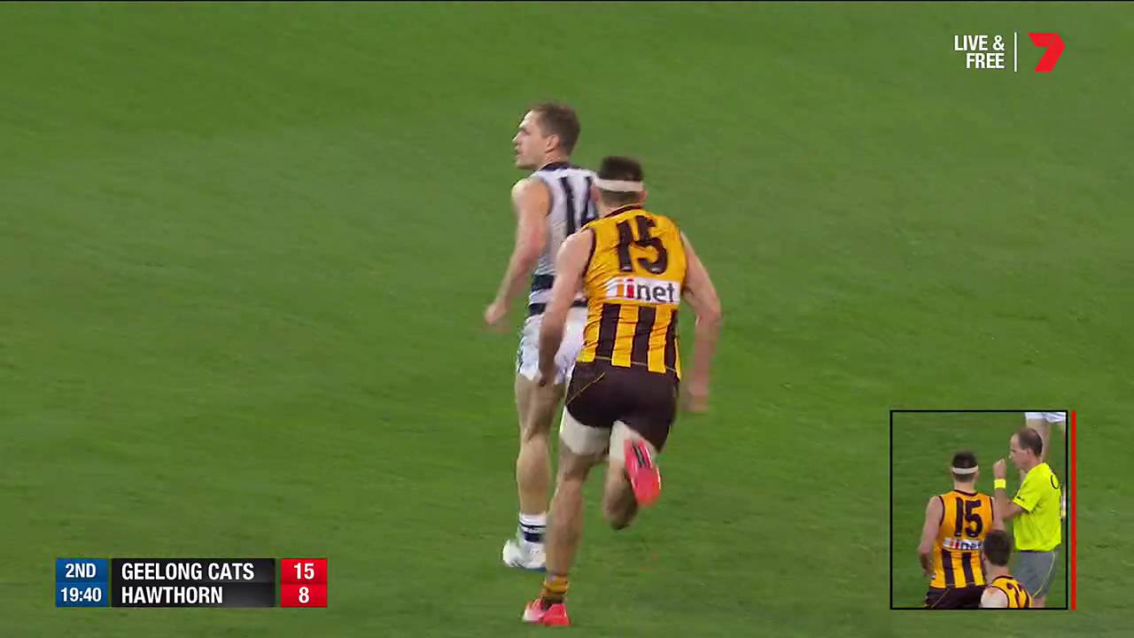 Hodge fuming as captains clash - AFL