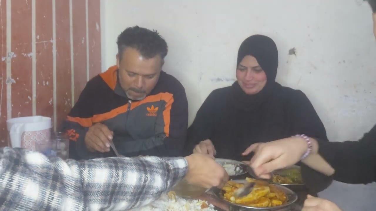 فطار ٣ يوم رمضان كل سنه وانتو طيبين  ياني ع اضحك ###