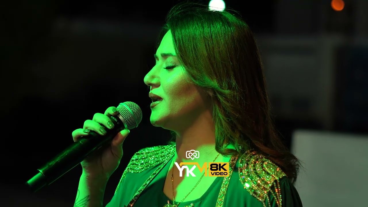 ESRA DUMAN - ESMERAMIN - HALAY FUL SAHNE PERFORMANSI